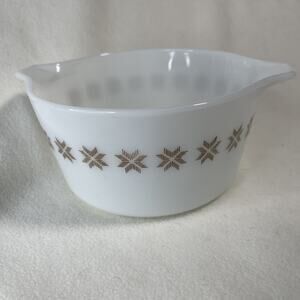 PYREX Town and Country Design #473 1 Quart Casserole Dish Cinderella Brown Star